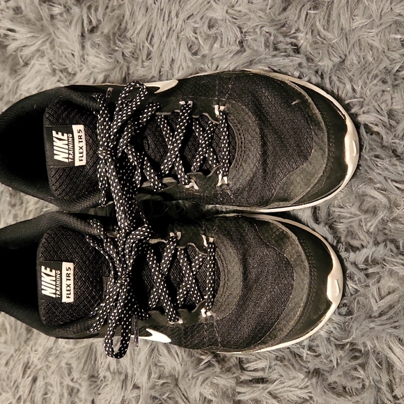 Nike running shoes - Picture 2 of 6